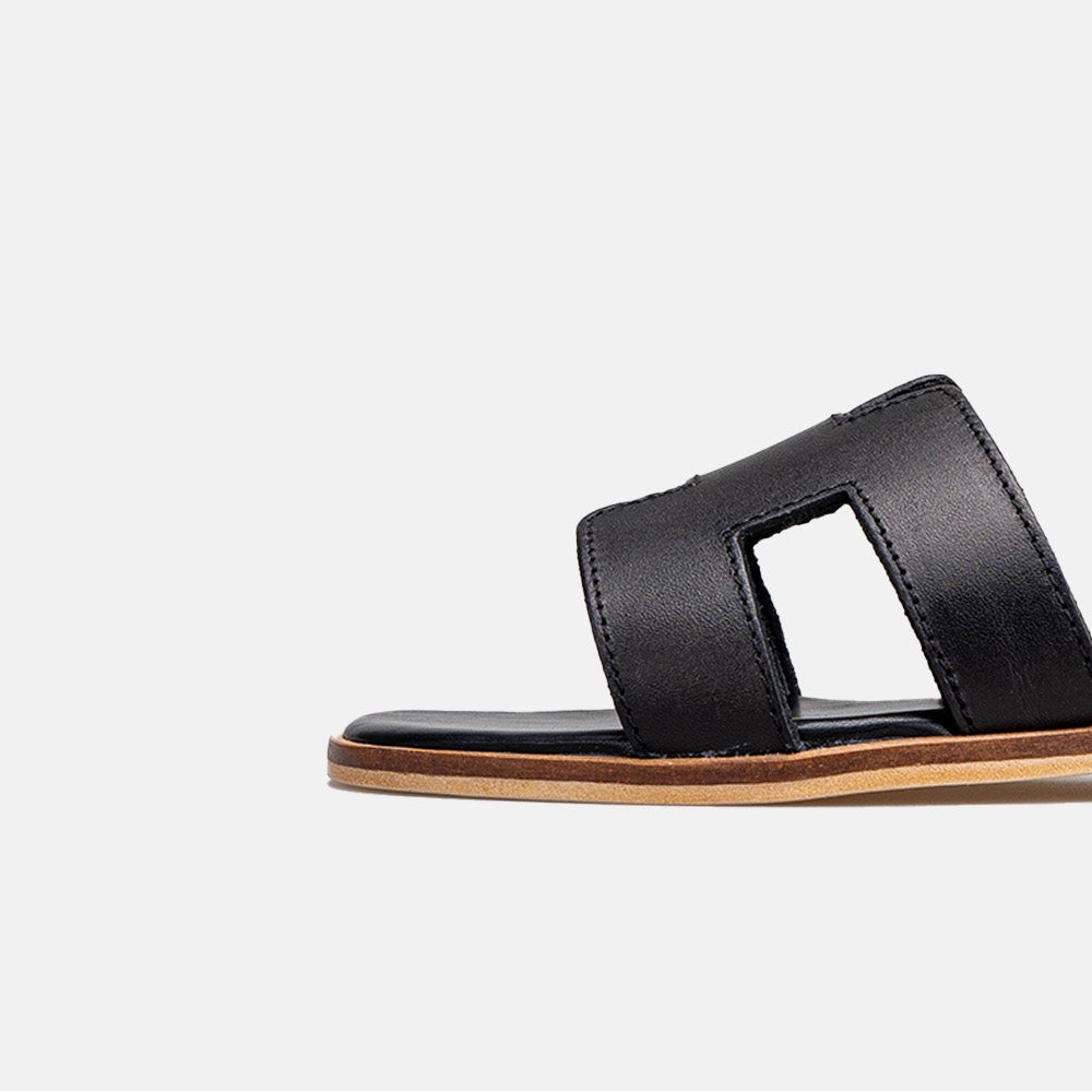 Volzak 900 Sandale en cuir Noir