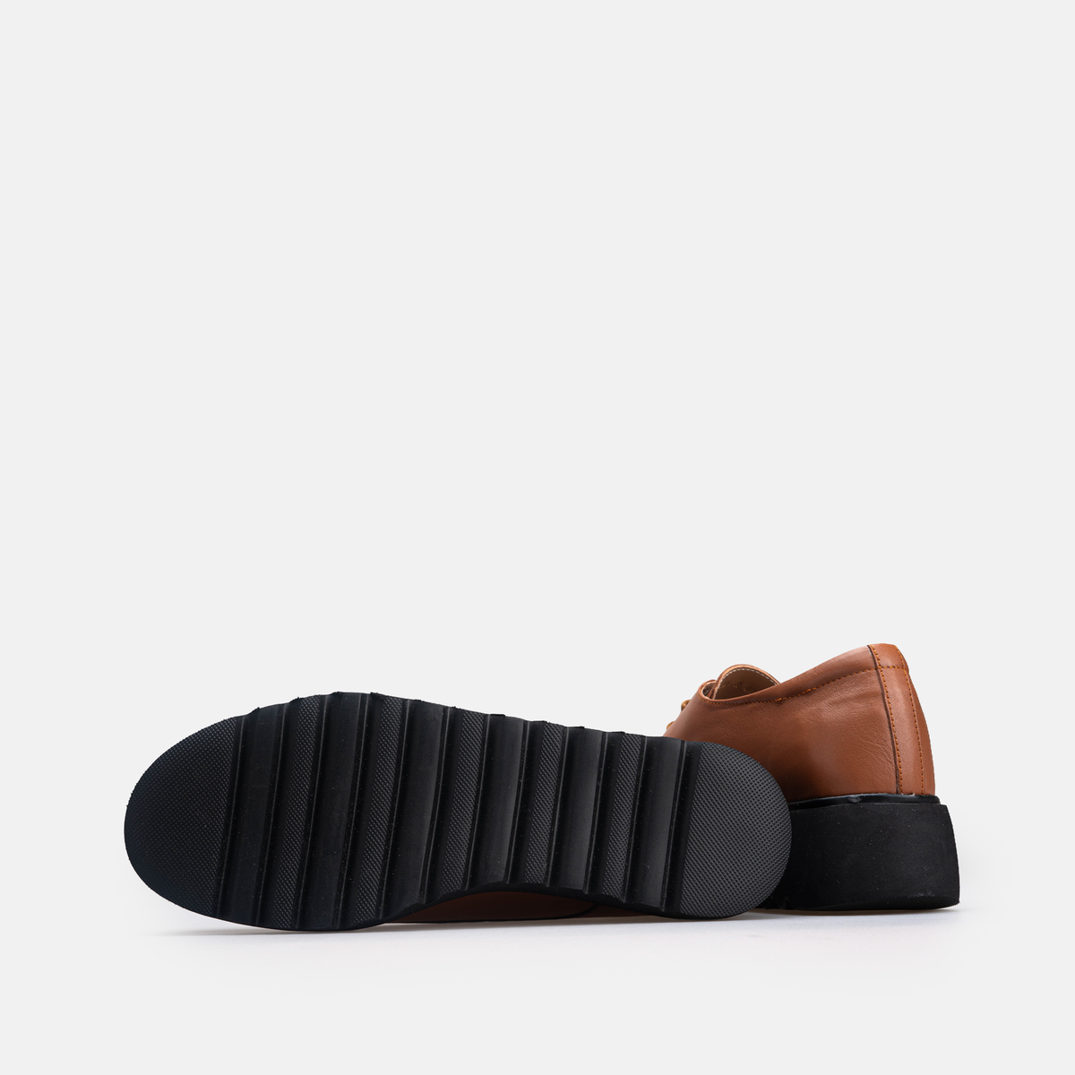 Volzak 4027 Chaussure en cuir Camel