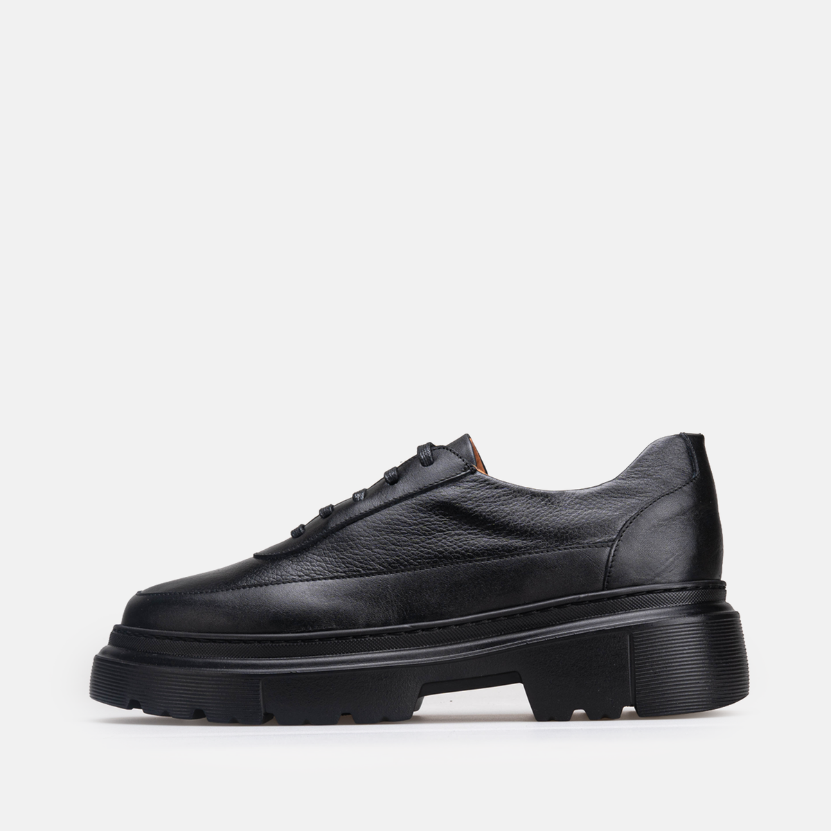 Volzak 5531 chaussure en cuir Noir Grainé